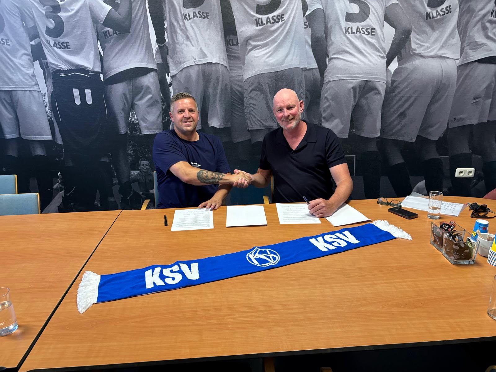 KSV presenteert Jeroen Bommels als nieuwe hoofdtrainer: vol ambitie bouwen aan een snelle terugkeer naar de 4e Klasse
